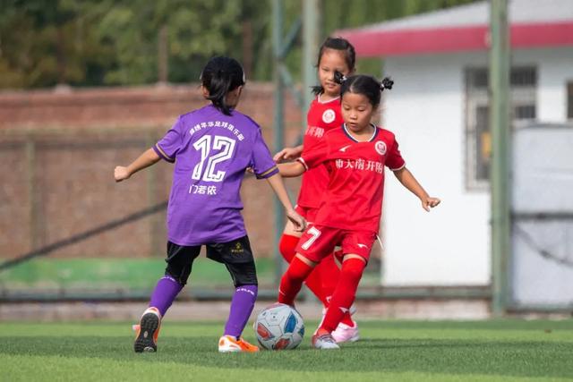 奥预赛-中国女篮大胜新西兰 韩旭21分李梦14分